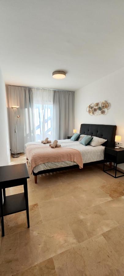 Puerto De La Duquesa Sea View Appartement Manilva Buitenkant foto